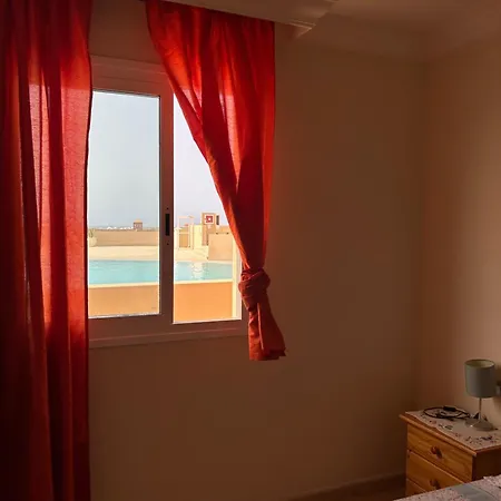 Pool 5m & 5 Min Walk شقة بوريس دي أبونا