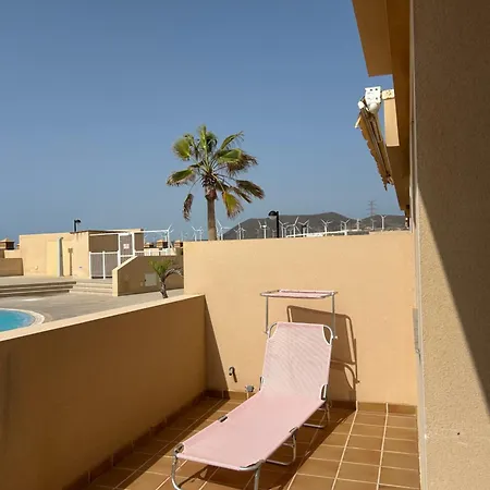 Pool 5m & 5 Min Walk *
